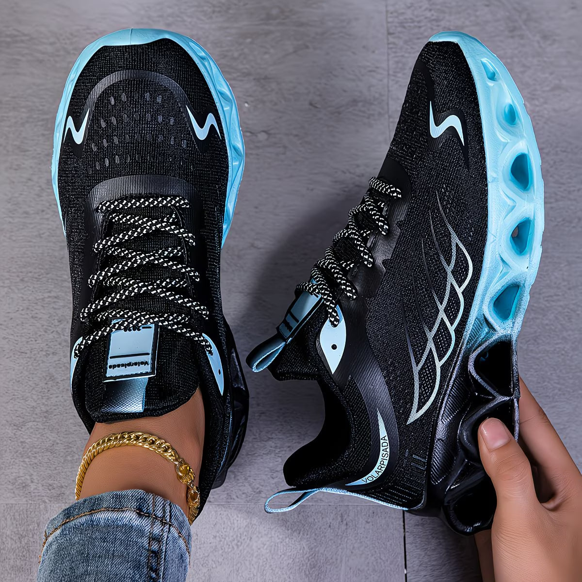 Women’s Lightweight Breathable Running Shoes